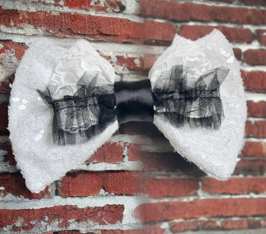 Black & White matching Bow